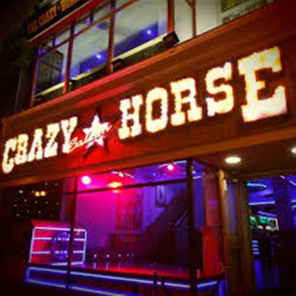 Crazy Horse Party Bar