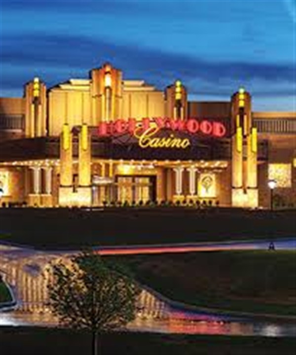 Hollywood Casino image