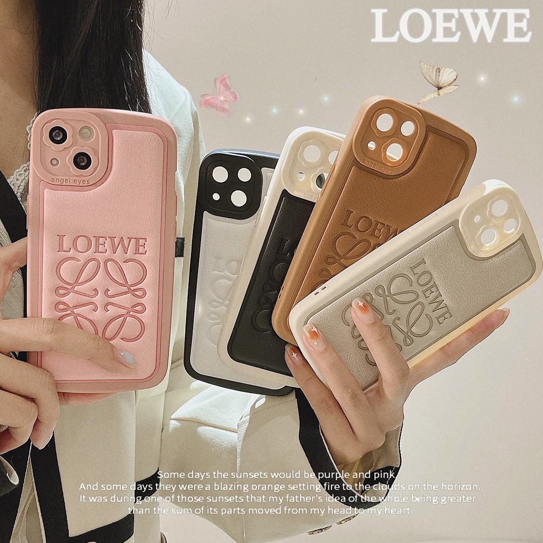 ロエベからのiPhone13ProMax/13Pro/12ケース 人気スマホケースをご紹介! image