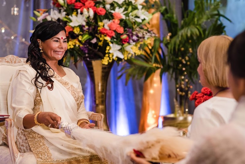 Darshan with Her Holiness Sai Maa: A Divine Blessing