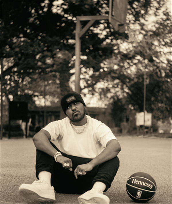 Axiom Touring Presents - NOVELIST (UK)