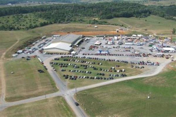 Fishersville, VA Gun Show image