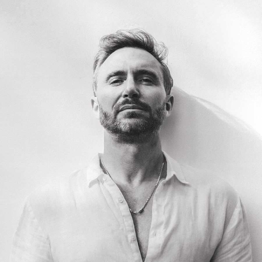 David guetta yacht party image