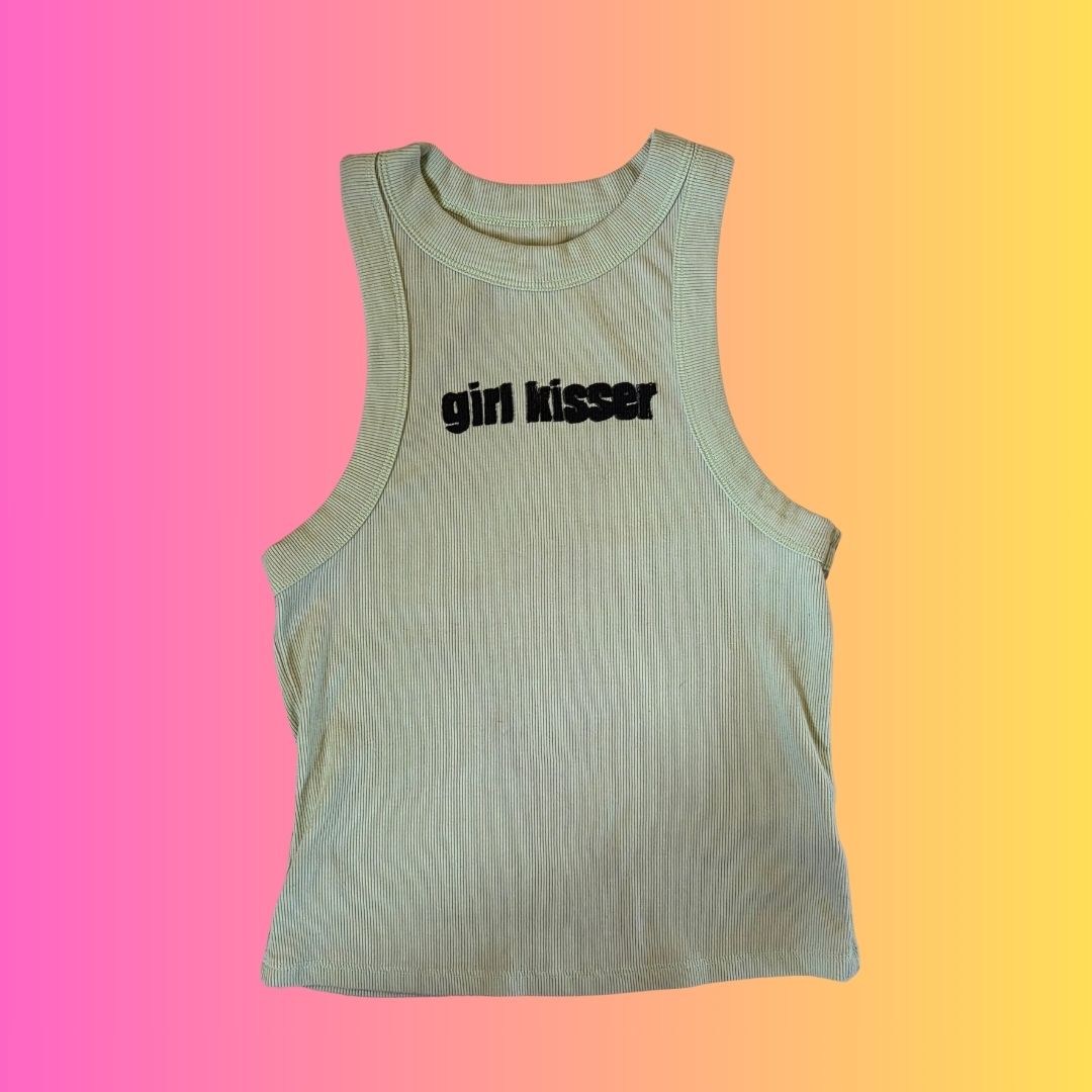 girl kisser light green tee