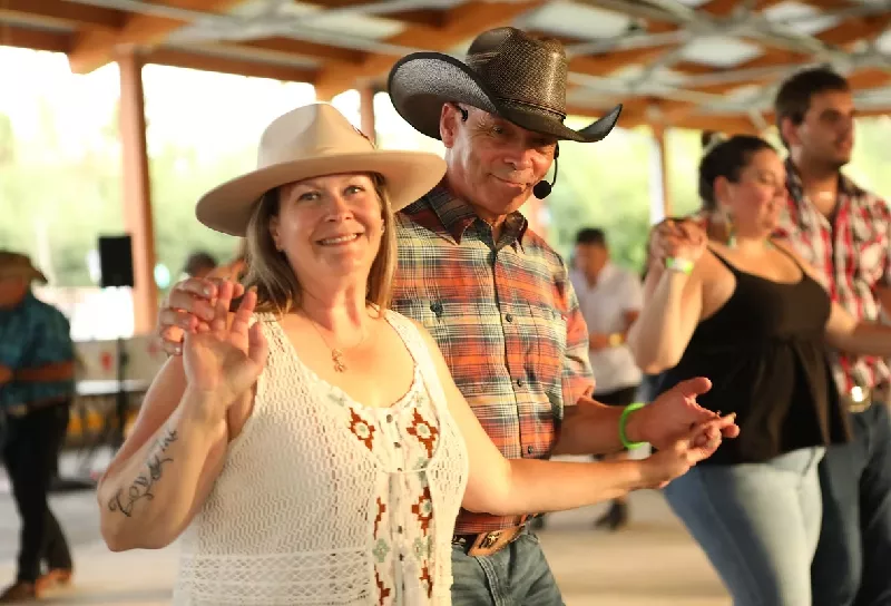 Obtenez des informations et achetez des billets pour Festival «Country Ta Vie» St-Tite à Québec sur Danse Country Claude & Manon