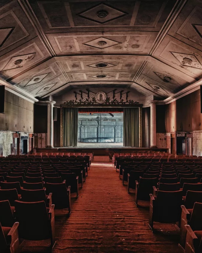 Off-Broadway Theatre