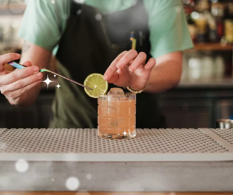 Bourbon Alchemy: Craft Cocktail Science Lab in Chicago