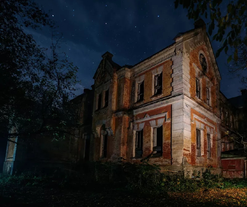 Haunted History of Miami: Ghost Tour & Forensic Storytelling Night