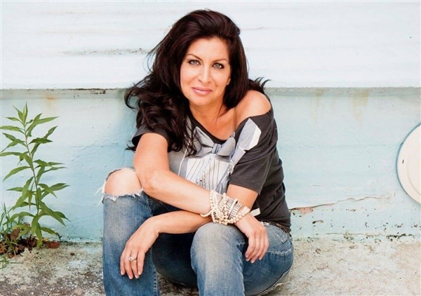 Tammy Pescatelli Fri. 9:30 Show Funny Stop Comedy Club on Jul 14, 21:30@Funny Stop Comedy Club - Buy tickets and Get information on Funny Stop funnystop.online