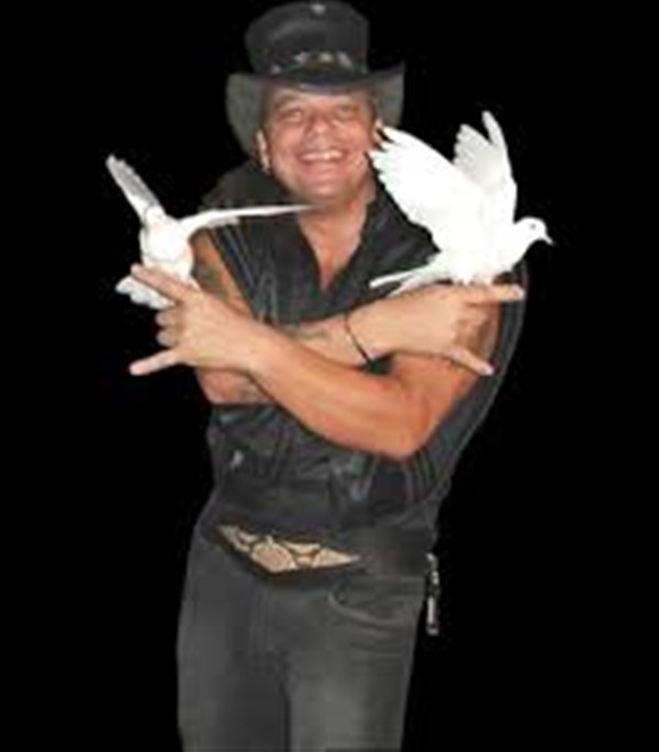 Kids Show with Magician/ Comedian Mike Trixx 2pm